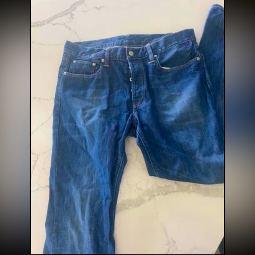 Gap Men’s 1969 Straight Leg 5 Button Jeans (33x30)